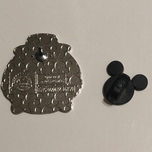 🎈 Disney Pins - Picture 2 of 2